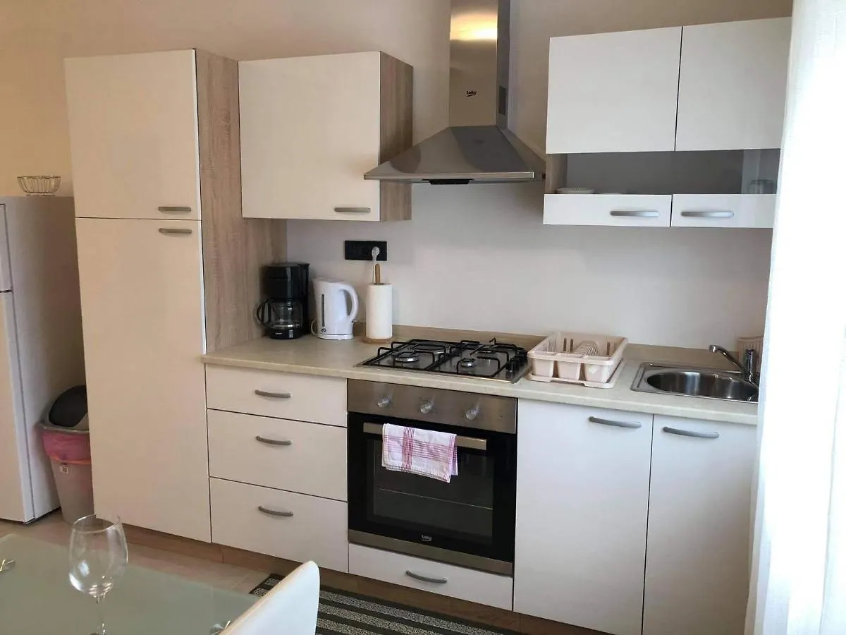 Apartmani Dokic Bale Croazia